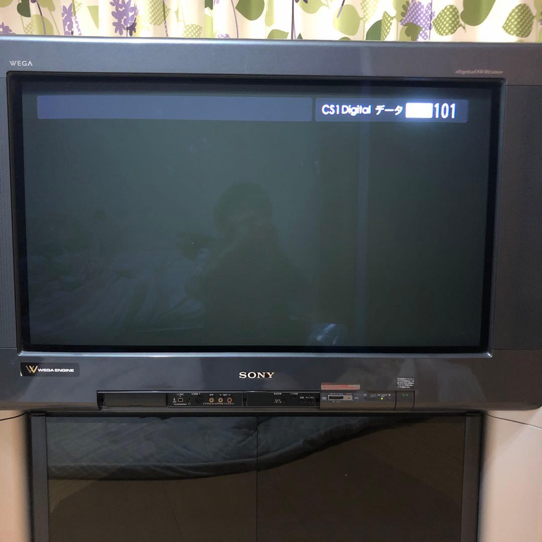 SONY ブラウン管テレビ Wega シルバー〔純正のスタンド付き）業者発送