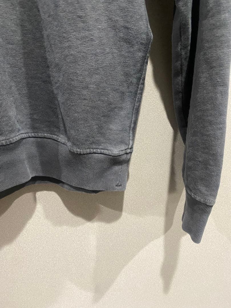 Stone  グレー パーカー