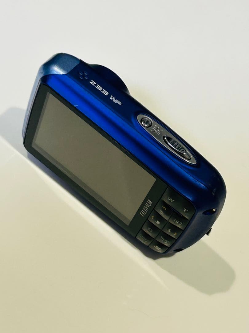 FUJIFILM WP Z33コンパクトデジタルカメラ