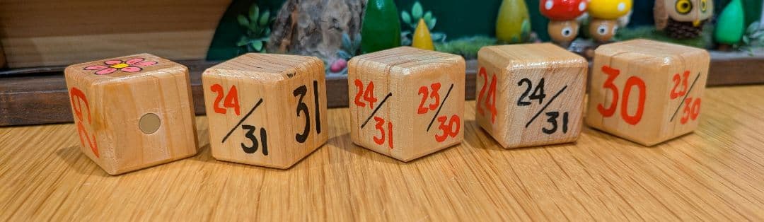 【希少品】ジブリ となりのトトロ 万年カレンダー付き 置時計 掛け時計 木製