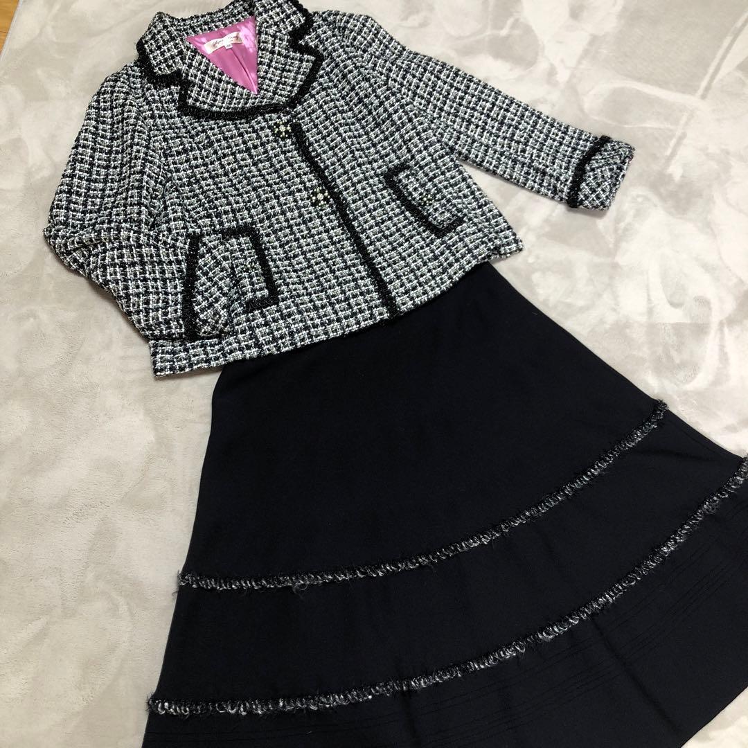 新品❣️半額以下❣️ウール２４%入りツイードジャケット