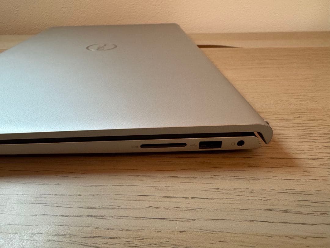 【美品】Dell 15 DC15255 Ryzen5 7530U 16GB