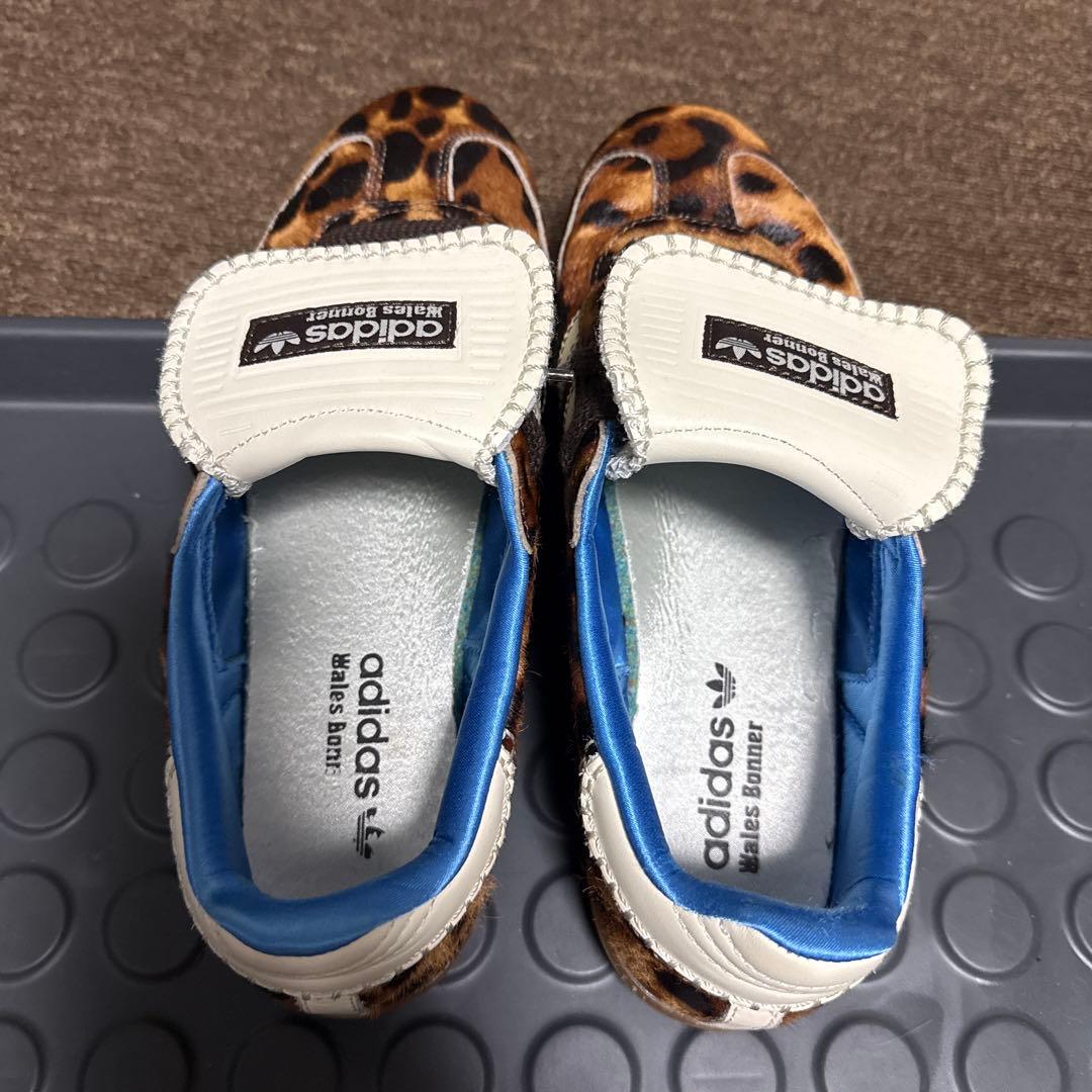ウェールズボナー　adidasサンバ　レオパード