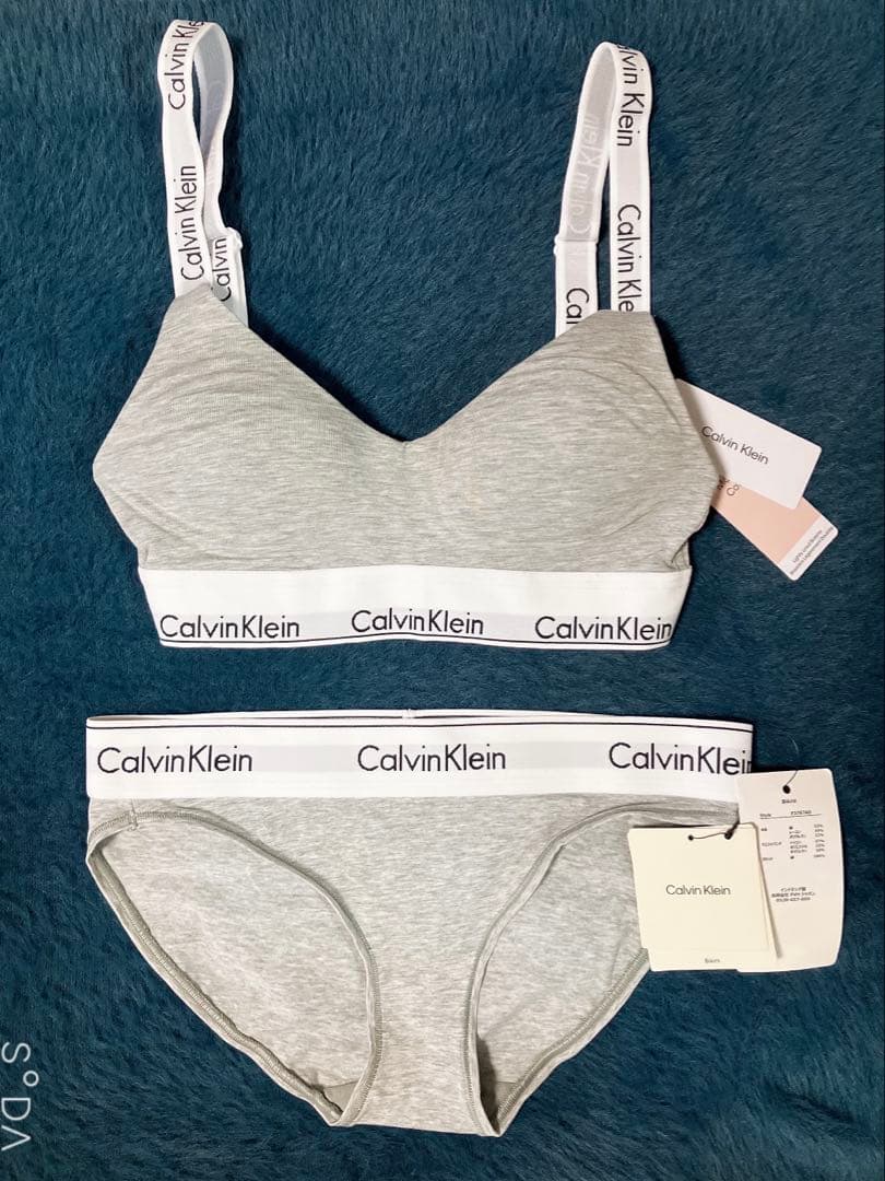   カルバンクライン ブラショーツセット 新品タグ 箱袋付