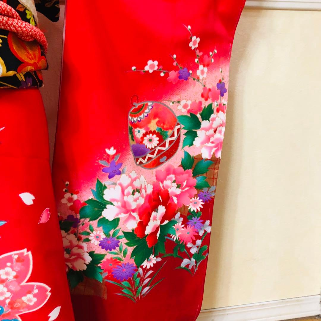 七五三七歳未使用着物‼️人気赤地暈し⭐︎御所車手毬花々煌びやか際立つ⭐︎安心フルセット