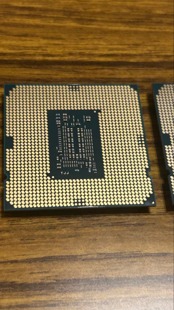 Intel Core i5-10500 CPU 2個