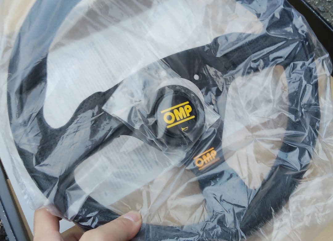 OMP TRECENTO UNO ブラック OD1989NN Φ30 ホーン付き