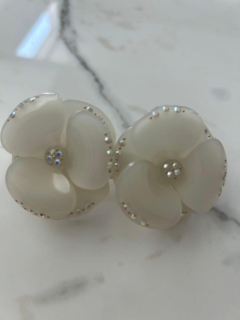 アレクサンドルドゥパリ　双子　カメリア　バレッタ