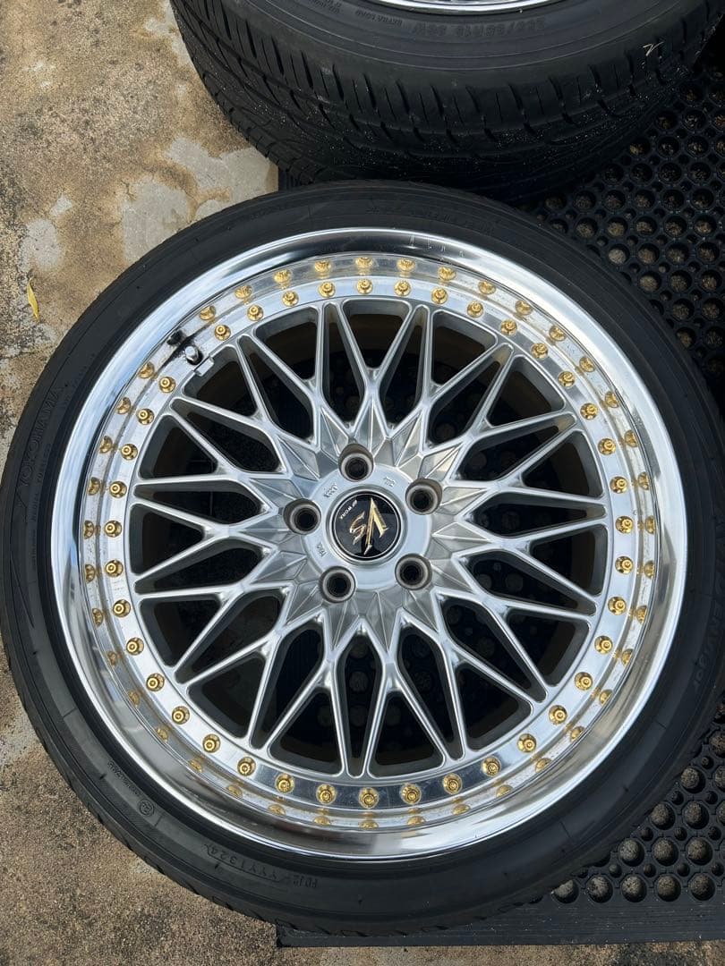 workVSXV19インチホイールタイヤセット