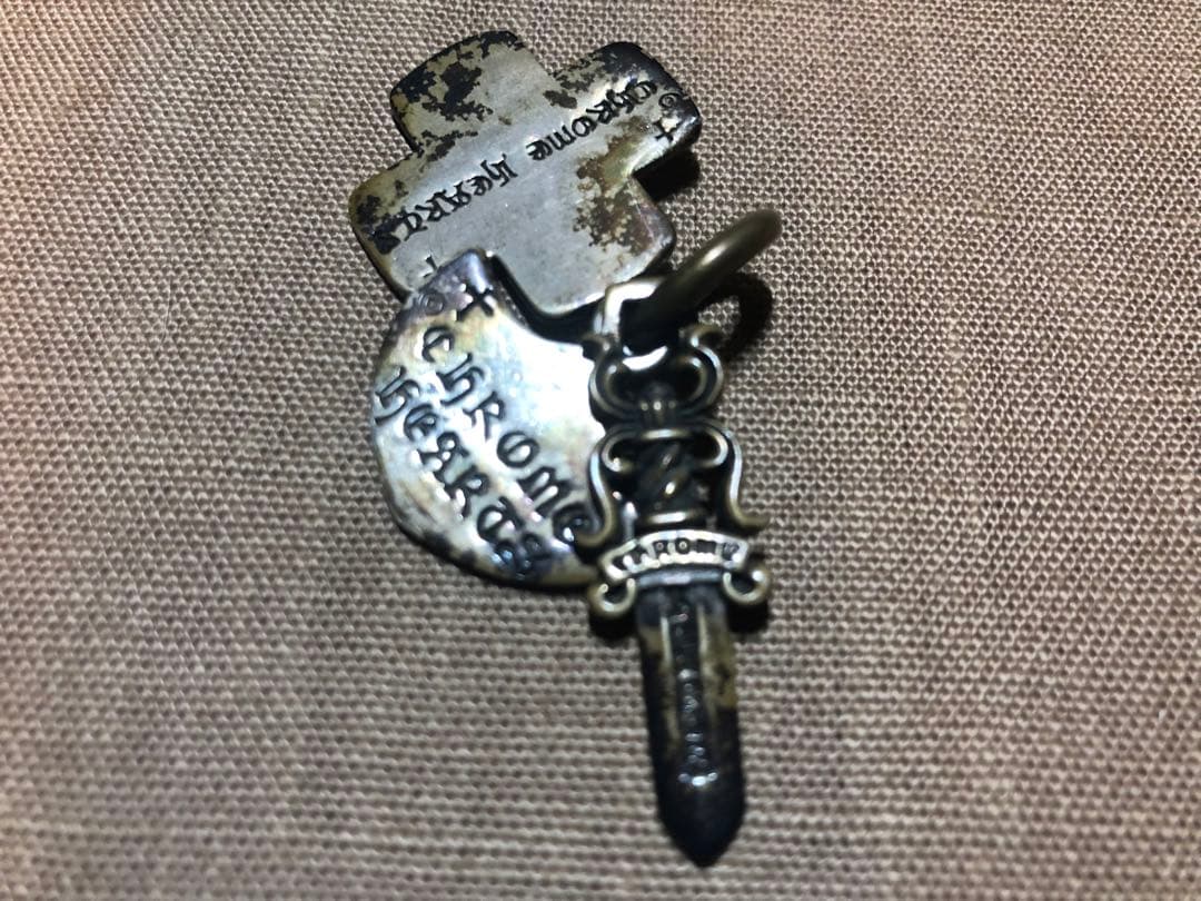 スリートリンケッツ　トップスのみです。