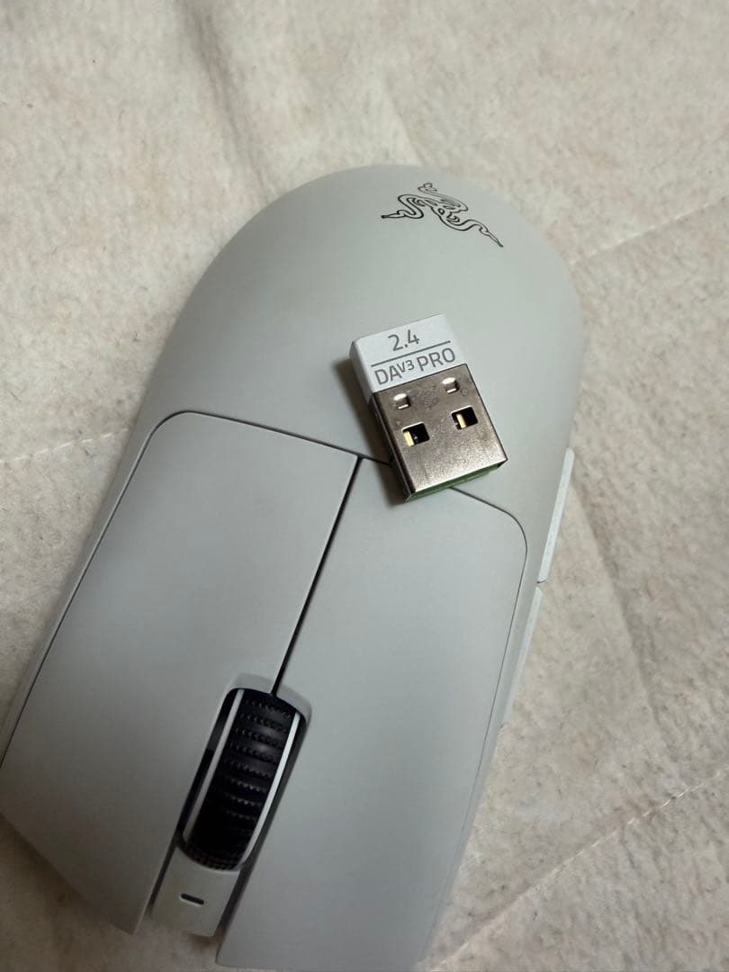 Razer DeathAdder V3 Pro White ゲーミングマウス