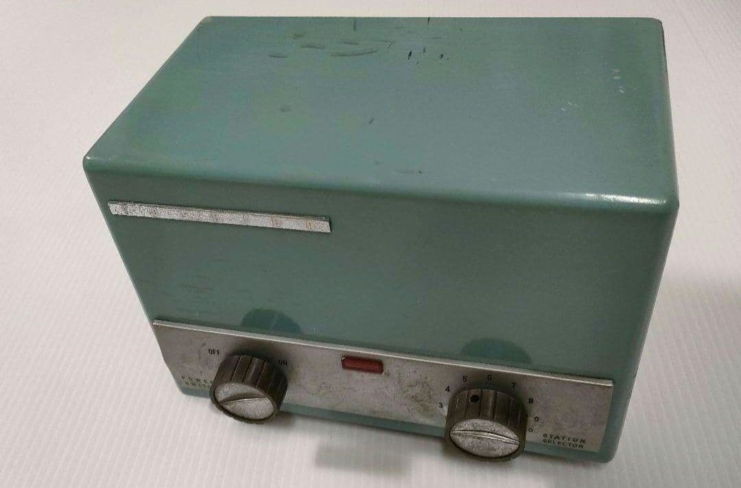 【昭和レトロ・インテリアに！】東芝 テレビ放送波ブースター CB22