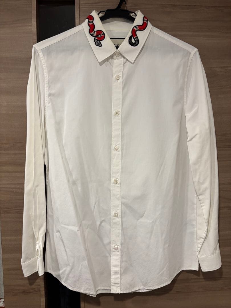 【BTSテテ着用】グッチ　長袖シャツ　スネーク　刺繍　Mサイズ　ホワイト