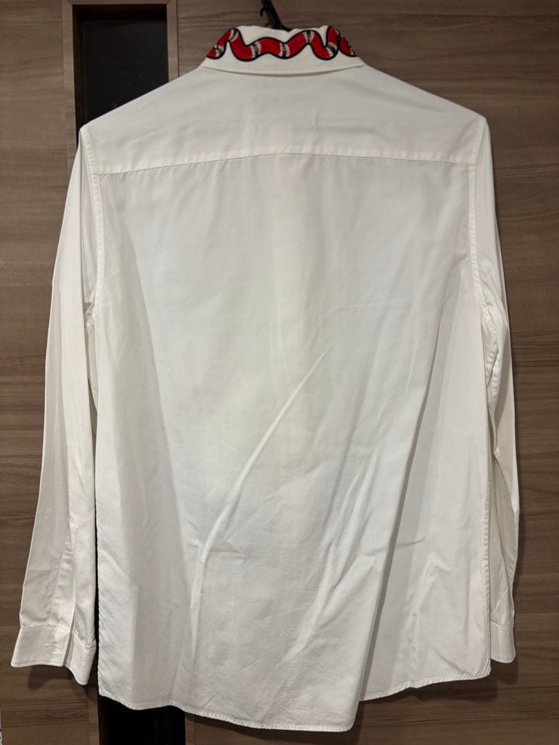【BTSテテ着用】グッチ　長袖シャツ　スネーク　刺繍　Mサイズ　ホワイト