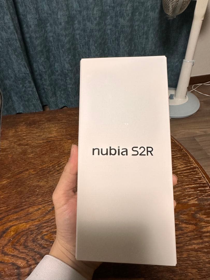 「スマホ」Nubia S2R ホワイト