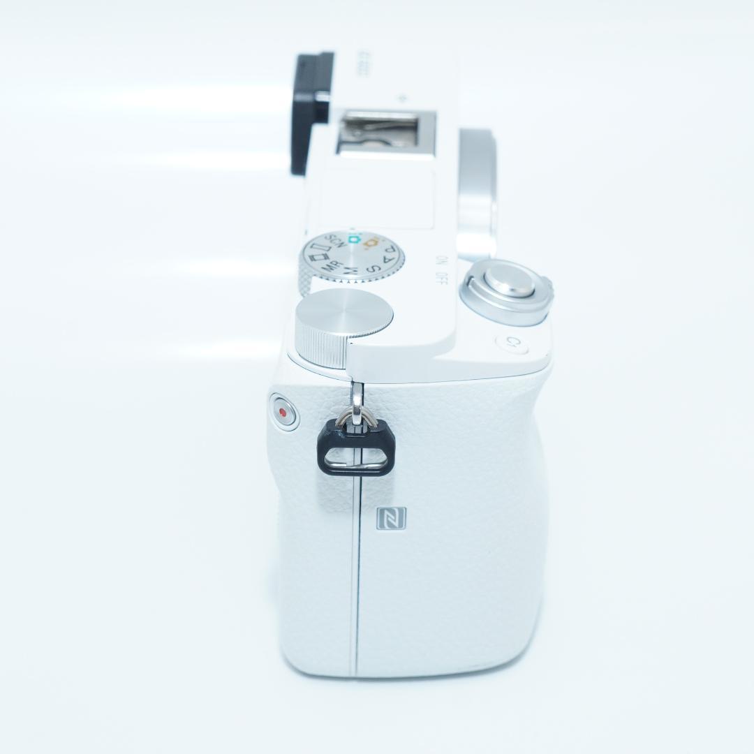 SONY ソニーミラーレスカメラ ILCE-6000 α6000