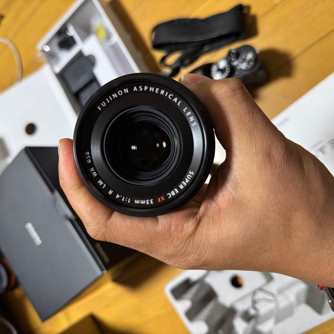 【良品】FUJIFILM XF33mmF1.4 R 次世代の標準神レンズ