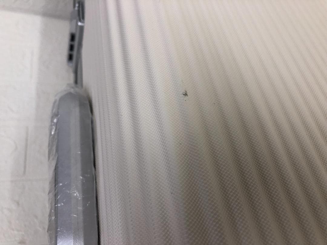 スイスミリタリー プレミアム Cタイプ 64L SM-C624 ホワイト