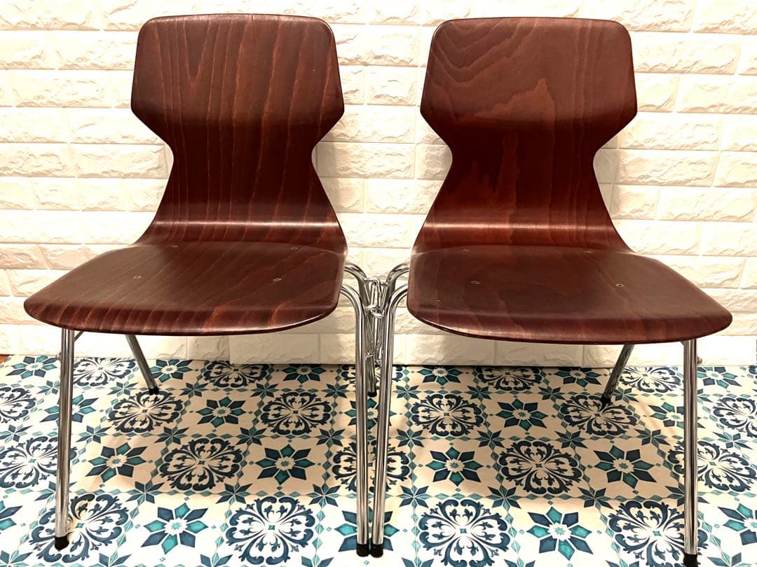 B【2脚】プライウッドチェア 連結・スタッキング可能