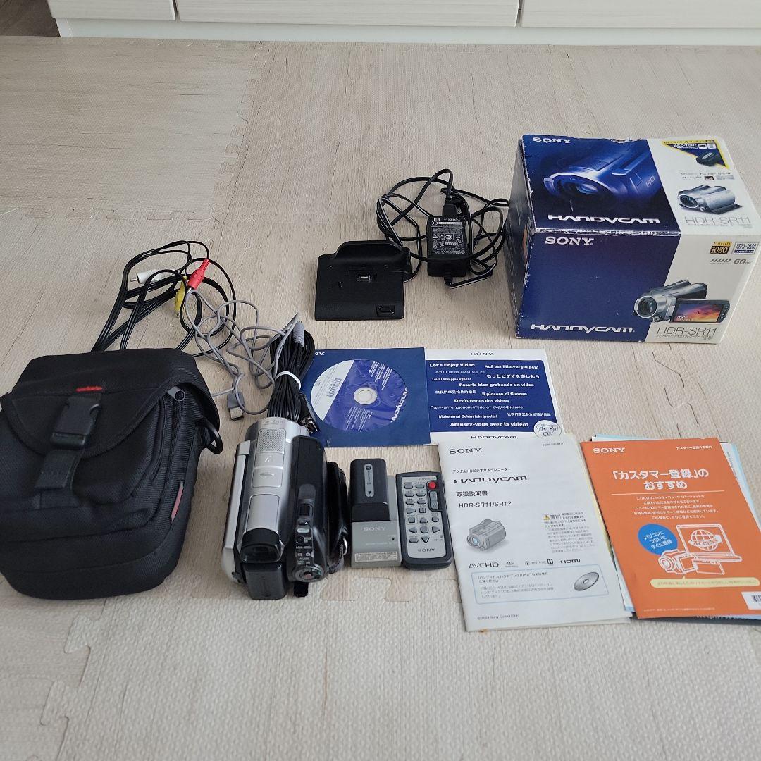 SONY HDR-SR11 ビデオカメラ 本体　バッテリー付