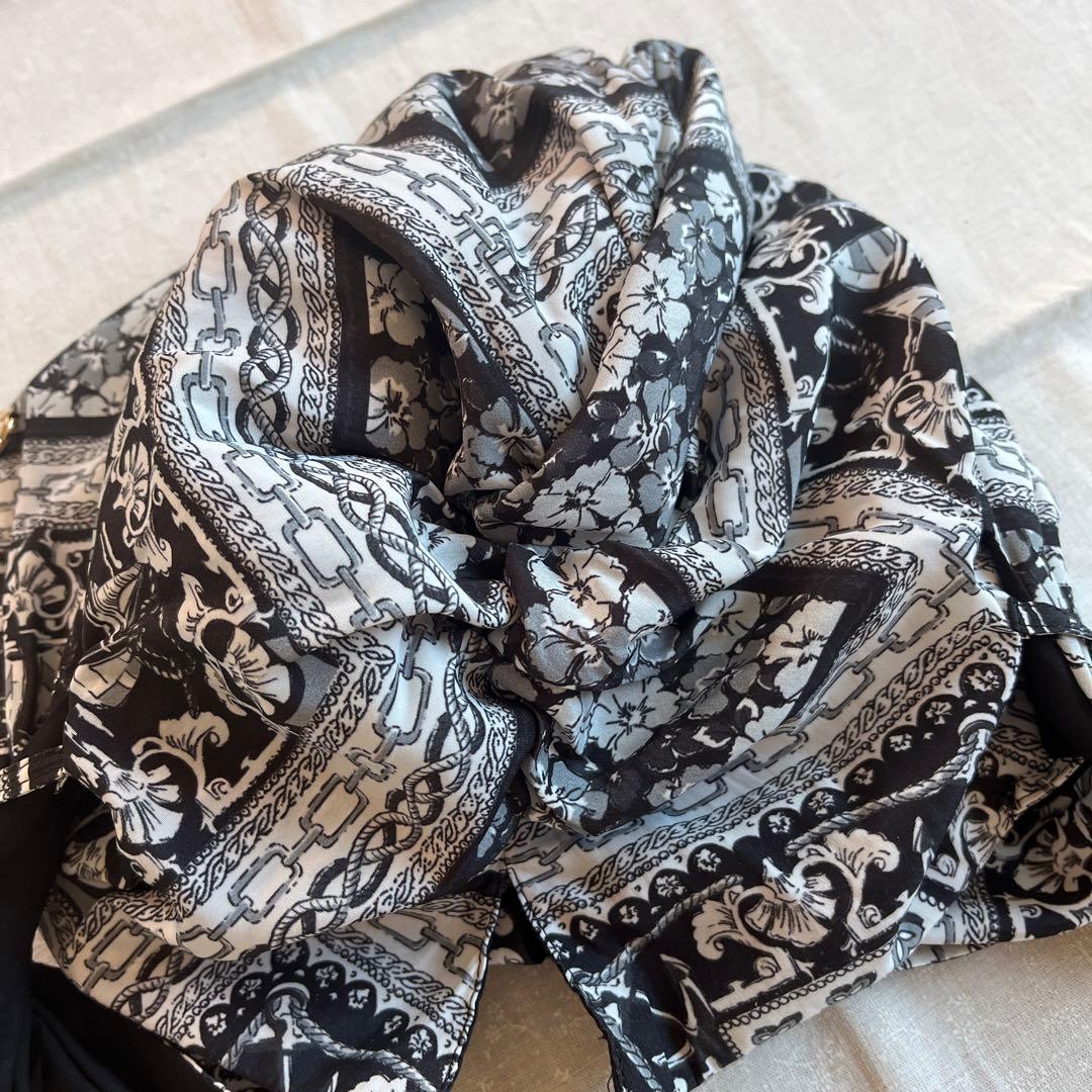 BAREN バレン　スカーフハット　前髪ウィッグ付き　ゆるカール