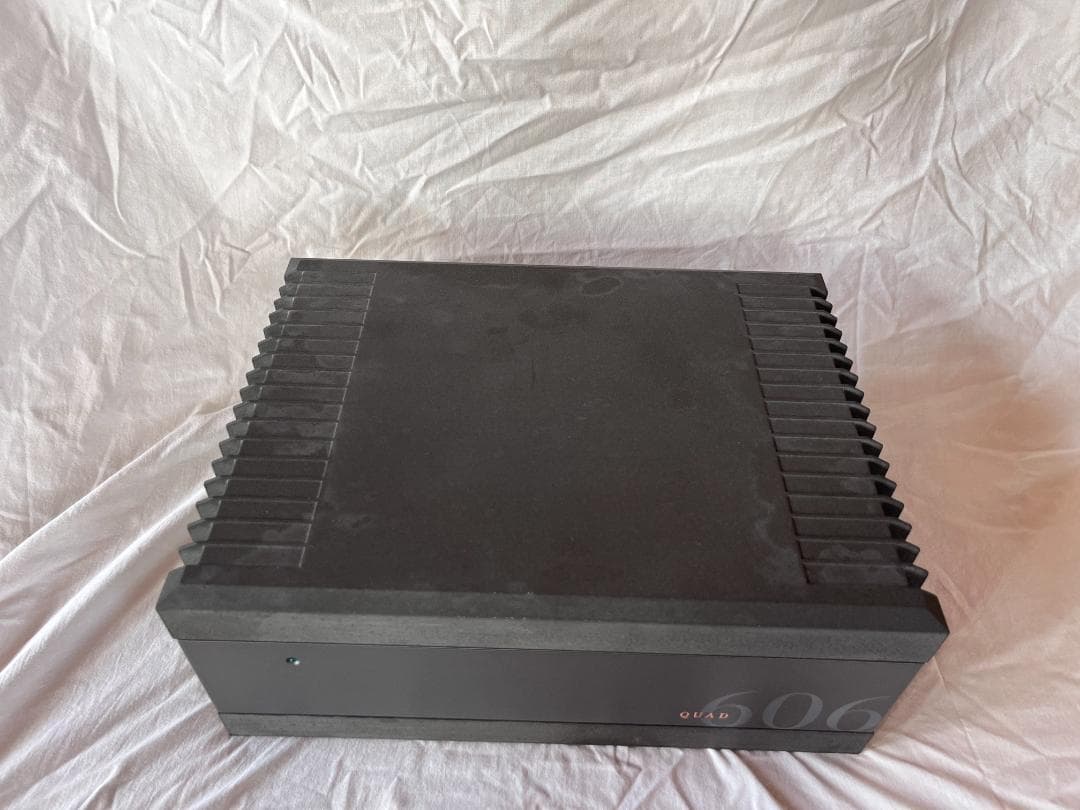英国の QUAD 606（MKII）/66 ステレオアンプセット