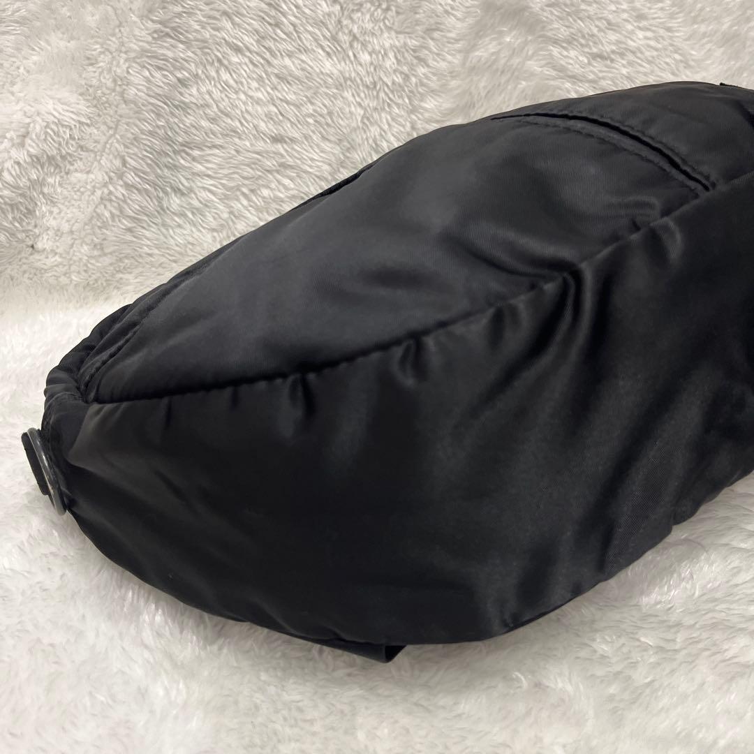 PORTER タンカー ショルダーバッグ ハーフムーン ブラック