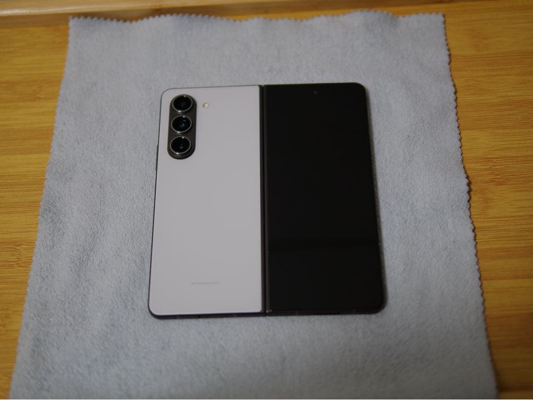 直販限定モデルSamsung Galaxy Z Fold5 1TB SIMフリー