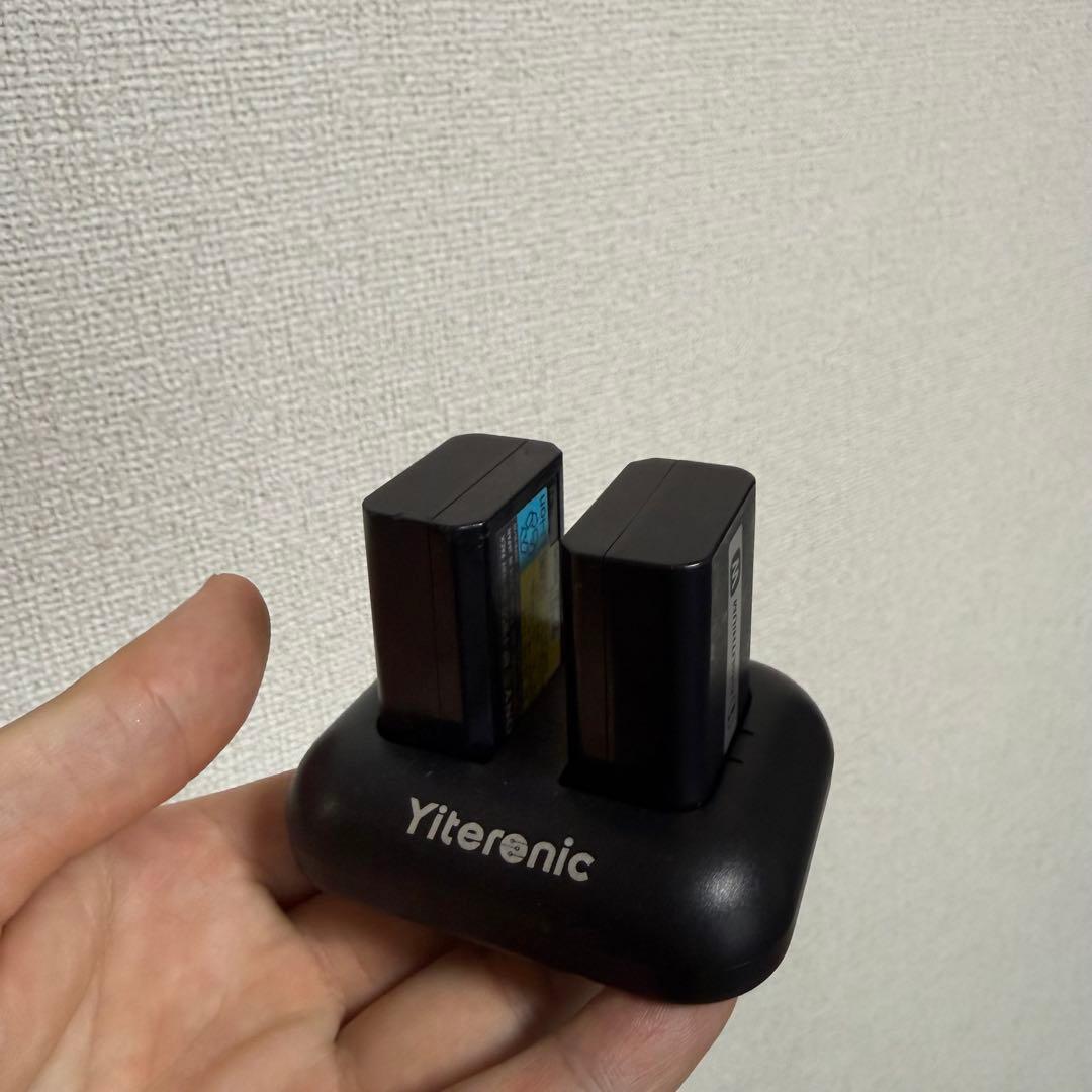 SONY α7＋FE 50mm F1.8+Godox Lux Junior