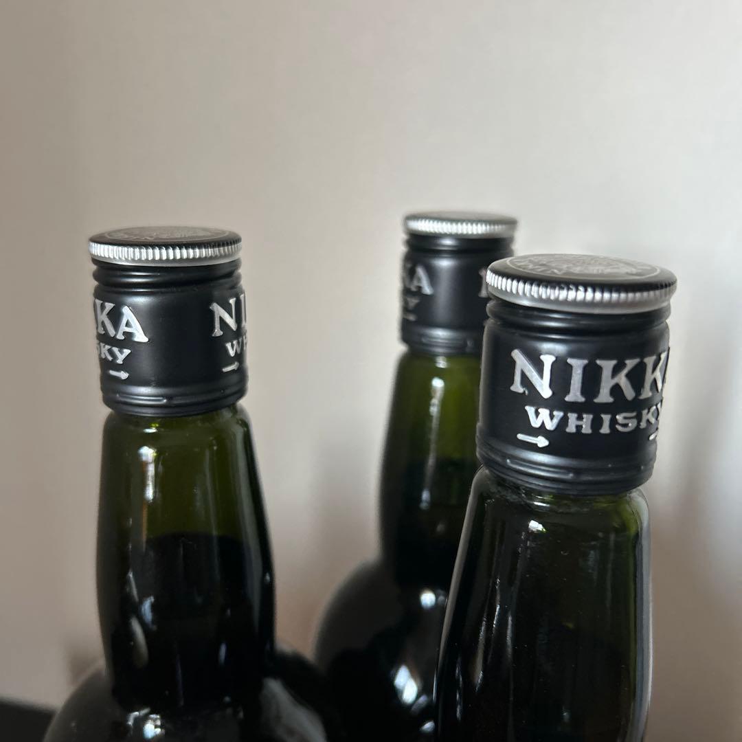 ⭐️古酒⭐️サントリー角瓶復刻版とNikka BLACK-50 6本セット