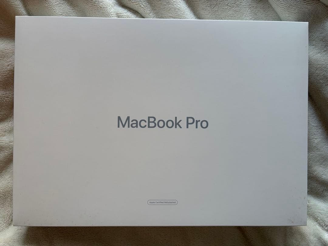 MacBook本体 Macbook Pro 2018 15inch i7 16GB 256GB