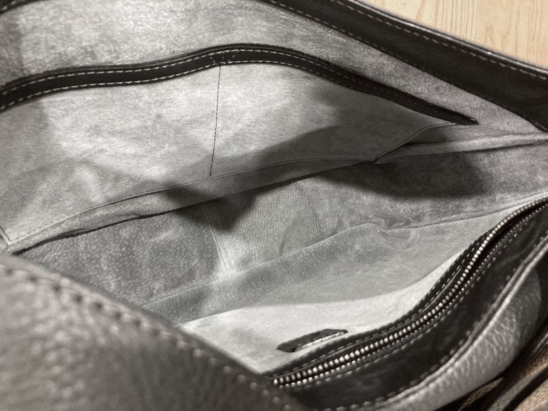 土屋鞄 TSUCHIYA KABAN トーンオイルヌメ ショルダー バッグ 黒