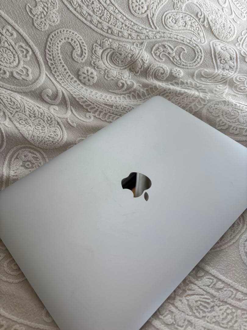 Apple MacBook シルバー 本体　12インチ