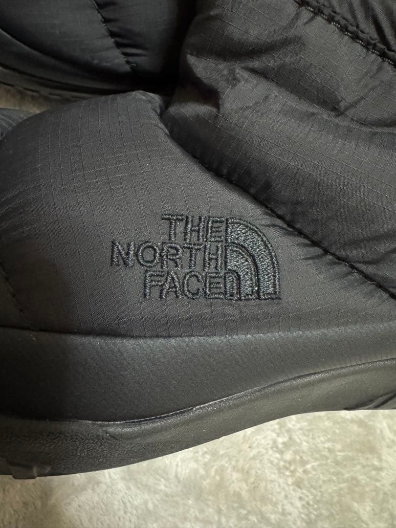 24時間以内発送‼️美品　ホワイトレーベル　24cmレディース刺繍ロゴ