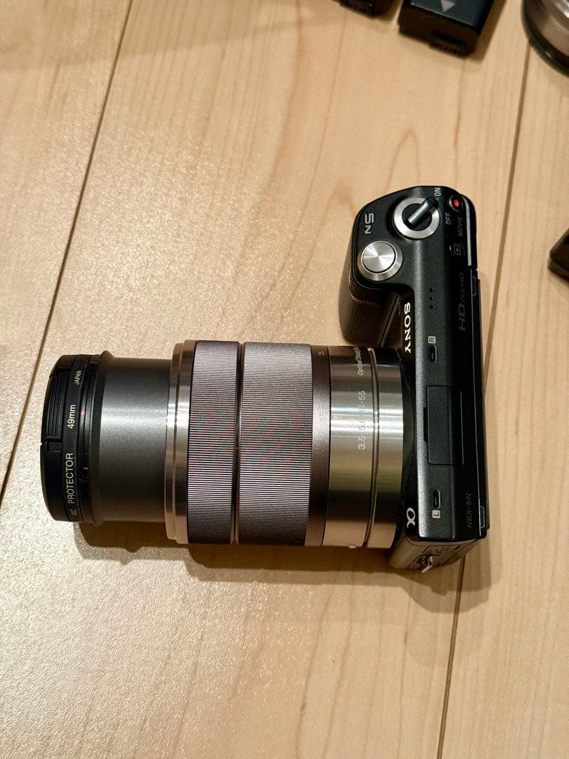 美品　NEX-5N Sony ミラーレス一眼　カメラ　望遠レンズ・バッテリー付