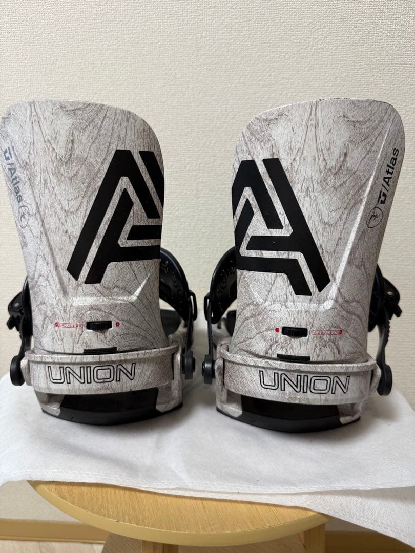 美品　UNION ATLAS スノーボードビンディング 22-23 Mサイズ