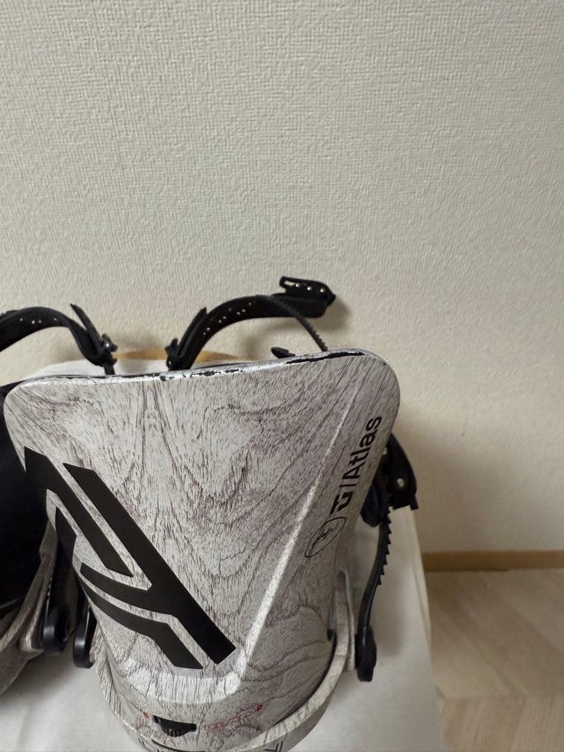 美品　UNION ATLAS スノーボードビンディング 22-23 Mサイズ