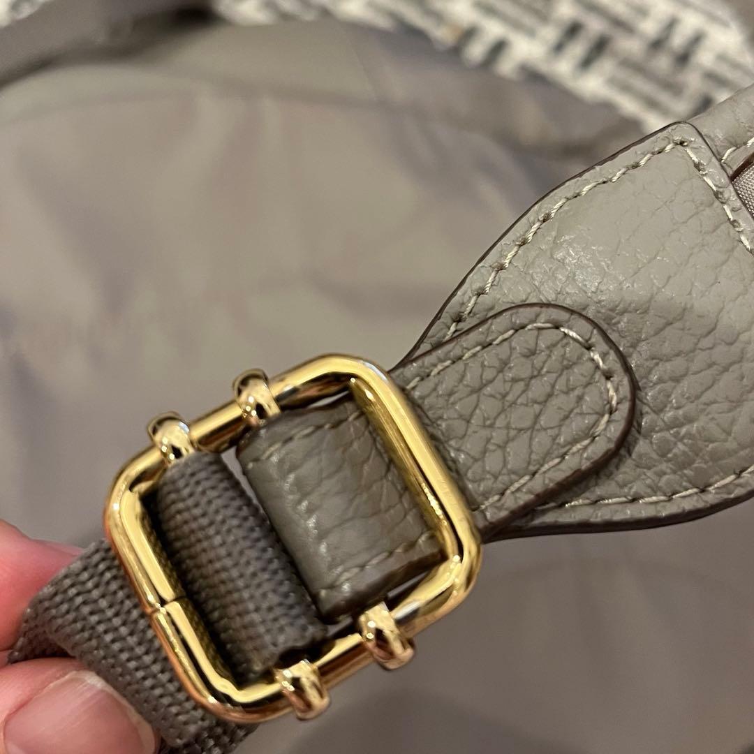 極美品　アタオ　リュック　ALLDAY オールデイ　撥水レザー