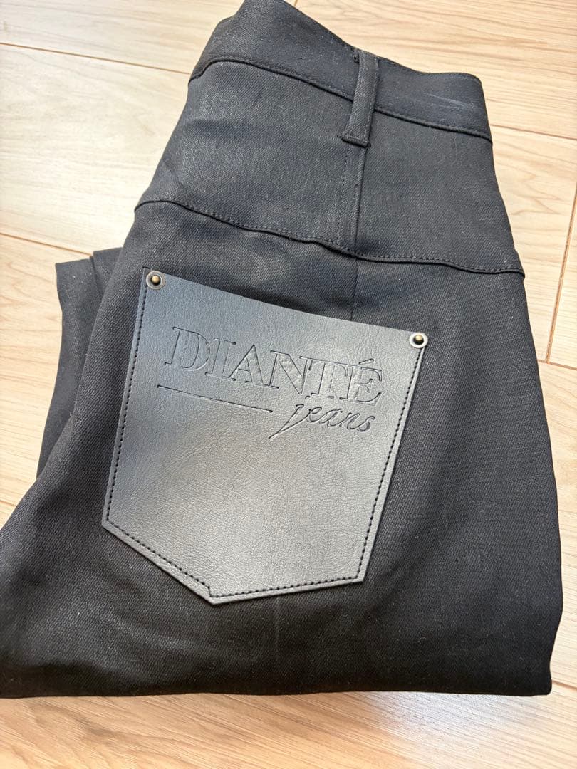 DIANTE ブラック スキニーデニム