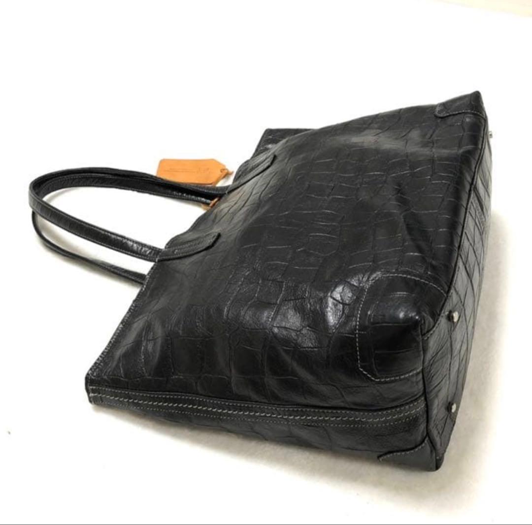 aniary レザー　ブラック　トートバッグ　A4収納可能　クロコ型押し
