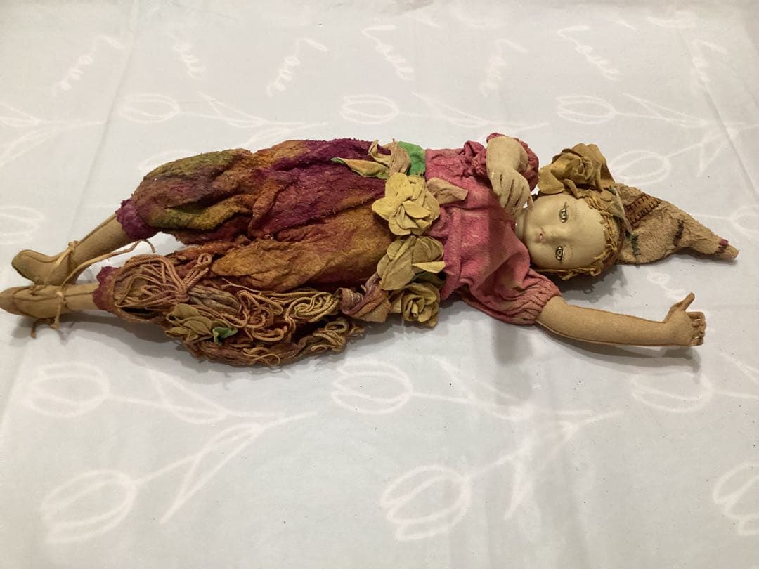 創作人形作家山下昌子　MAKODOLL 未使用　羊革花の装飾 アートドール箱付