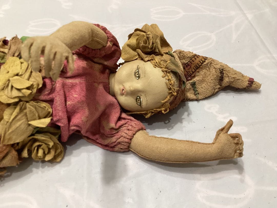 創作人形作家山下昌子　MAKODOLL 未使用　羊革花の装飾 アートドール箱付