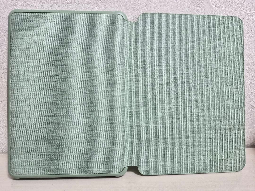 【美品】Kindle 2024年発売 第11世代 16GB 本体 純正カバー付き