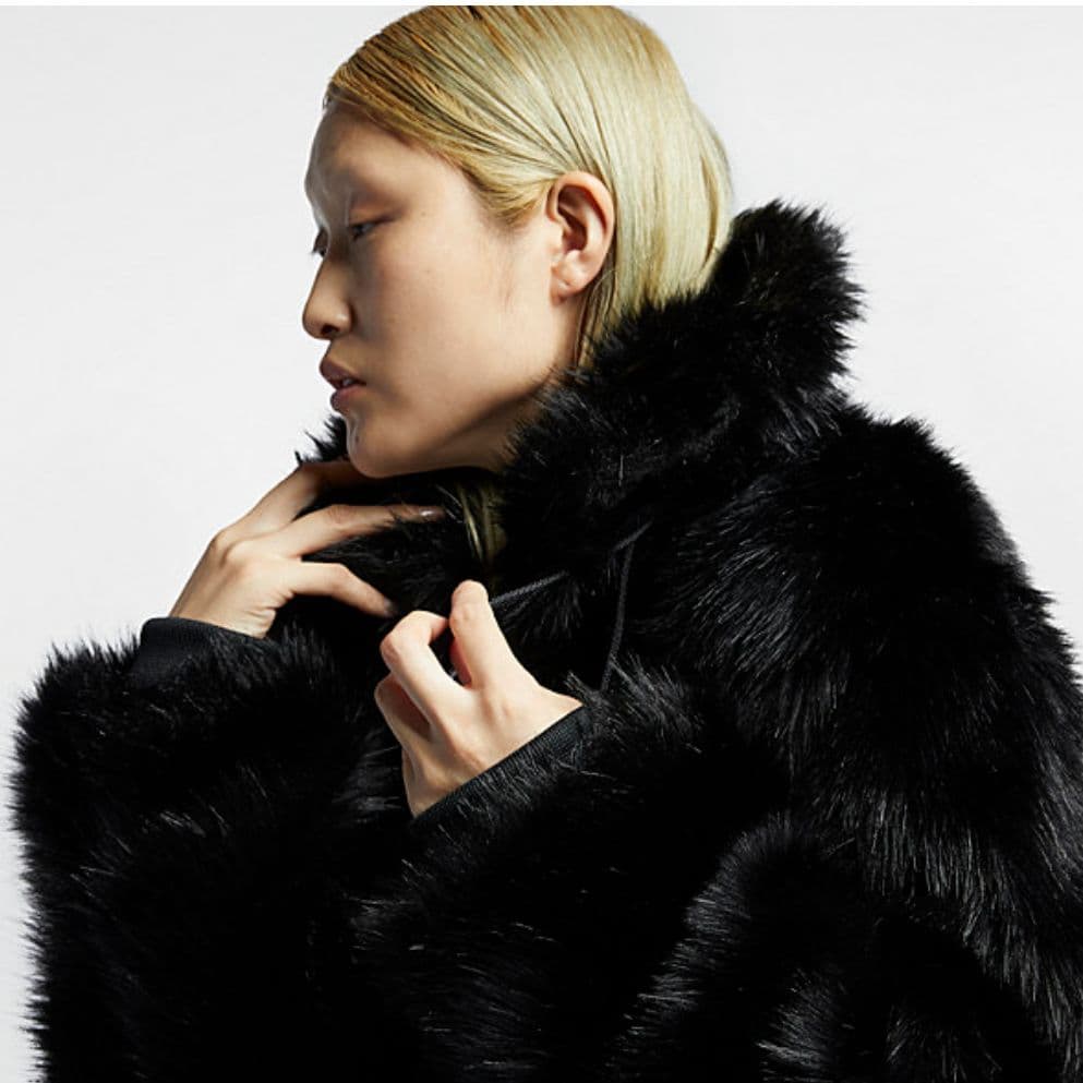 未使用　ナイキ × アンブッシュ リバーシブル フェイクファー コート