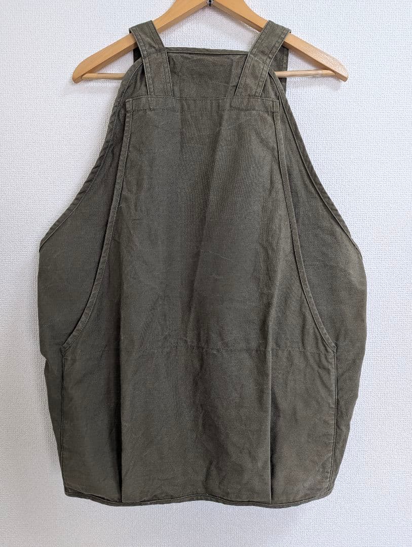 ayomotesagan　MASSES GAME VEST CS