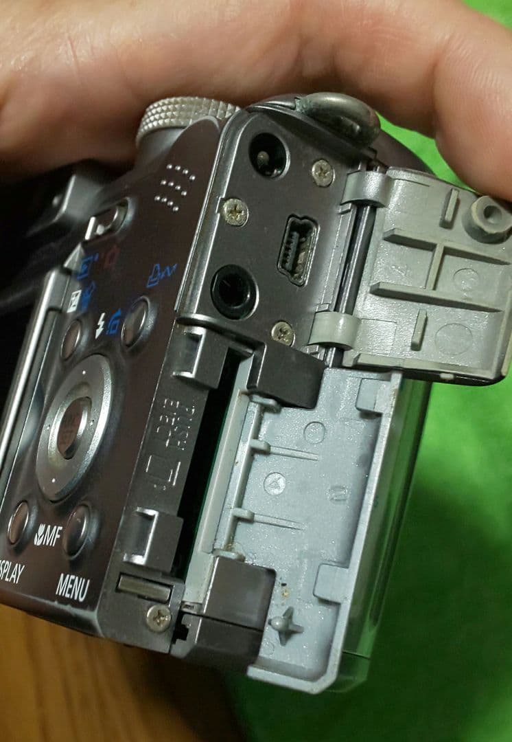 Canon PowerShot A620 テレコンワイコン付属