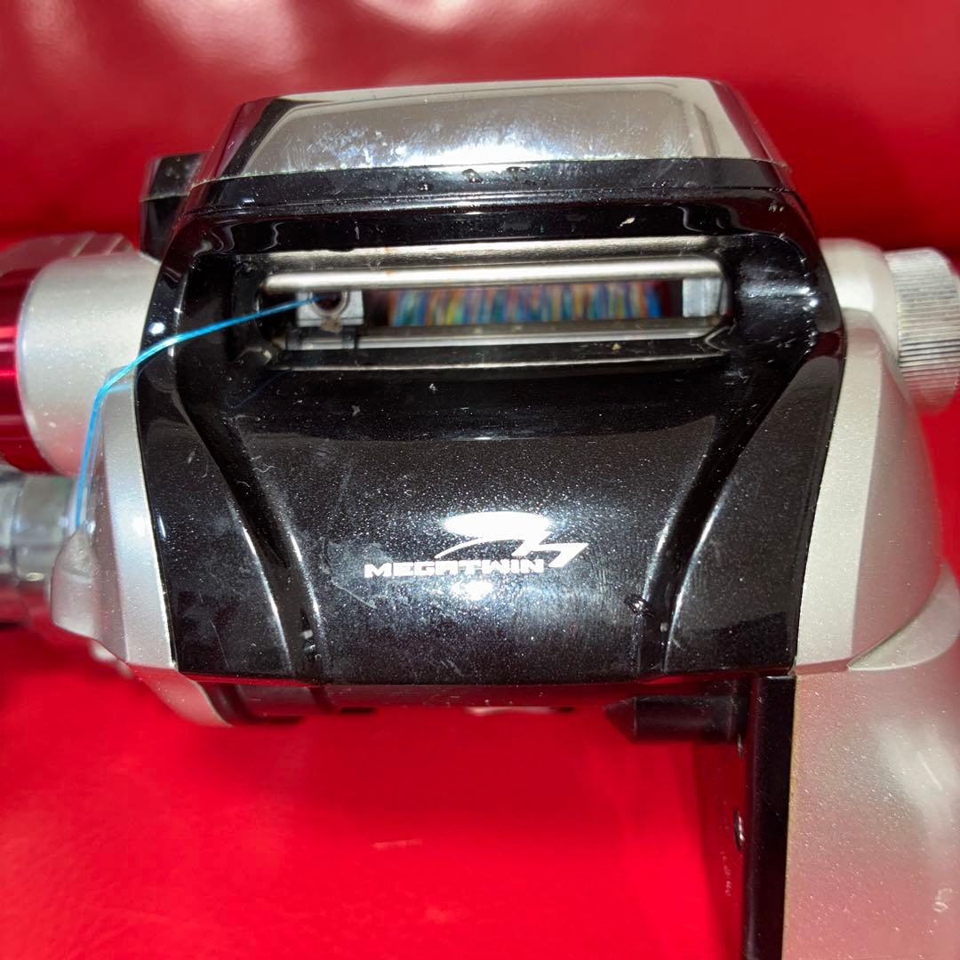 電動リール デジタルディスプレイ付き