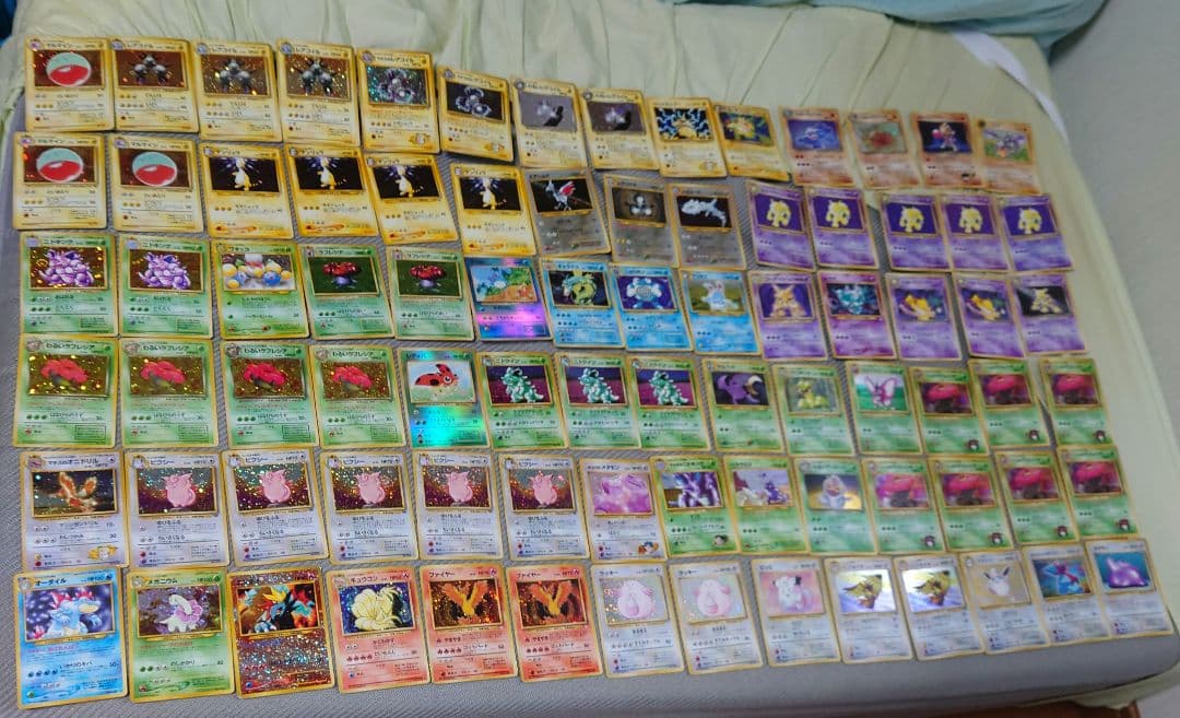 ポケモンカード　旧裏　キラ約100枚
