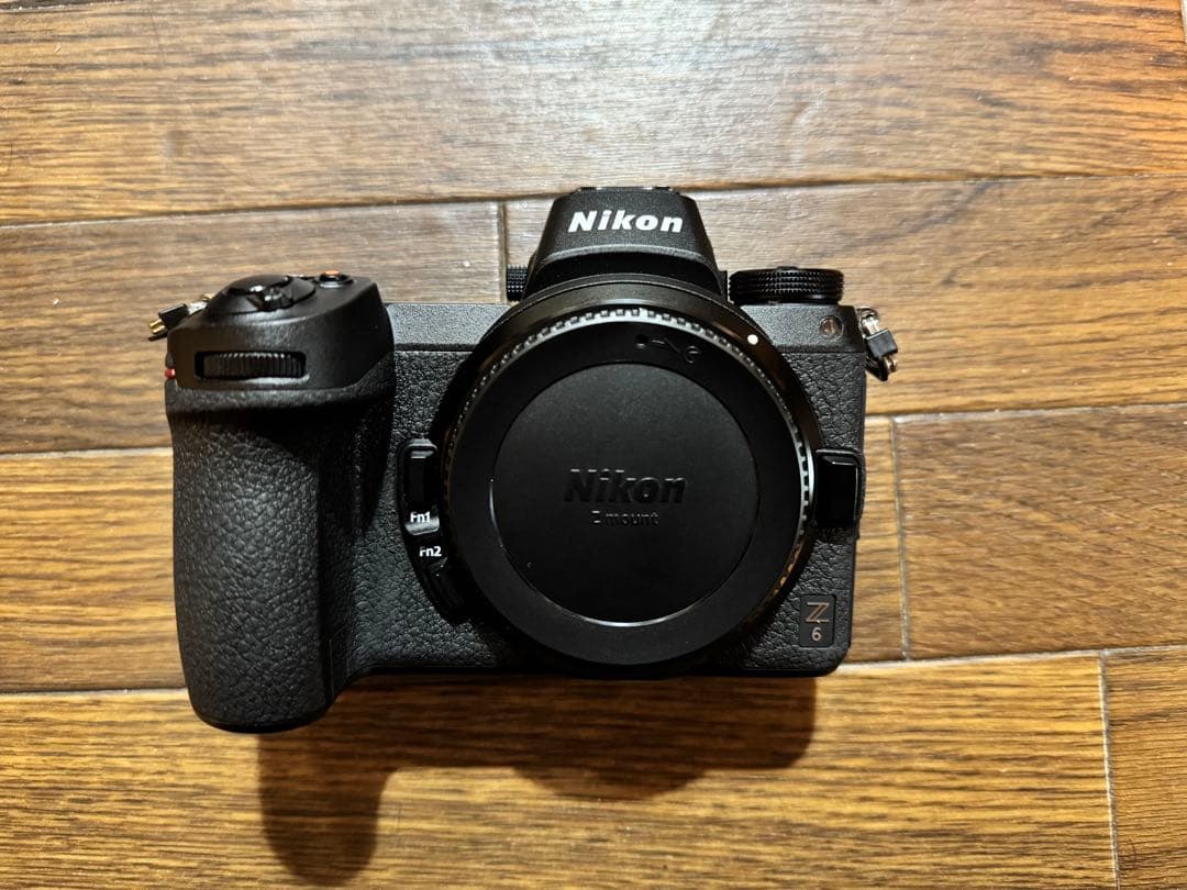 Nikon Z 6 ミラーレス一眼　本体