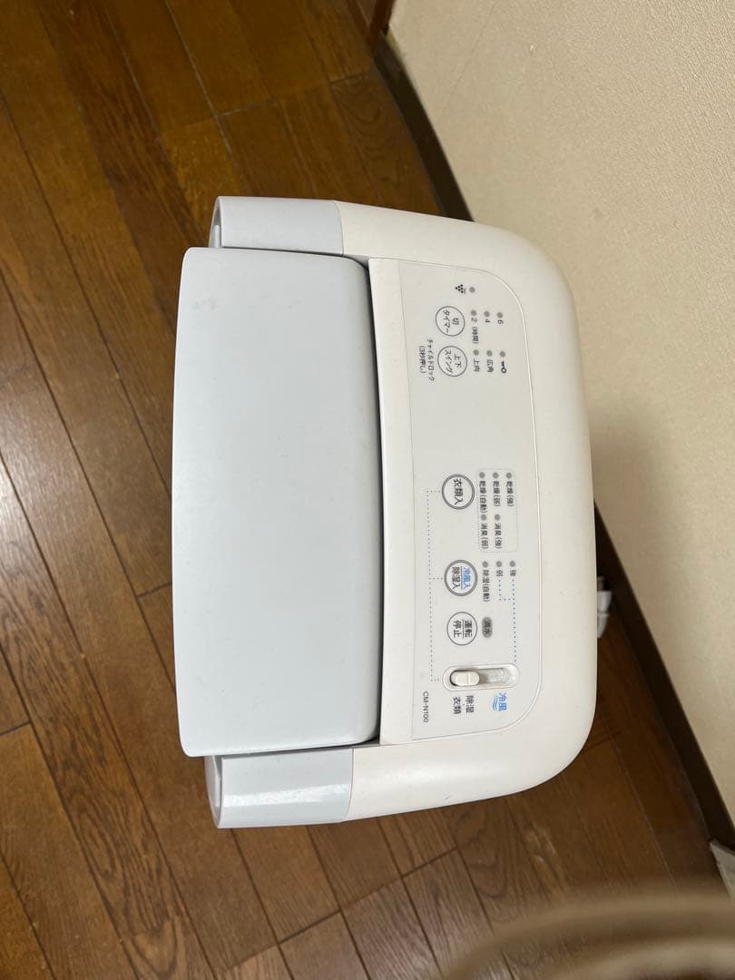 a*u様 や*ち様 除湿機　シャープ　SHARP CM-N100-W